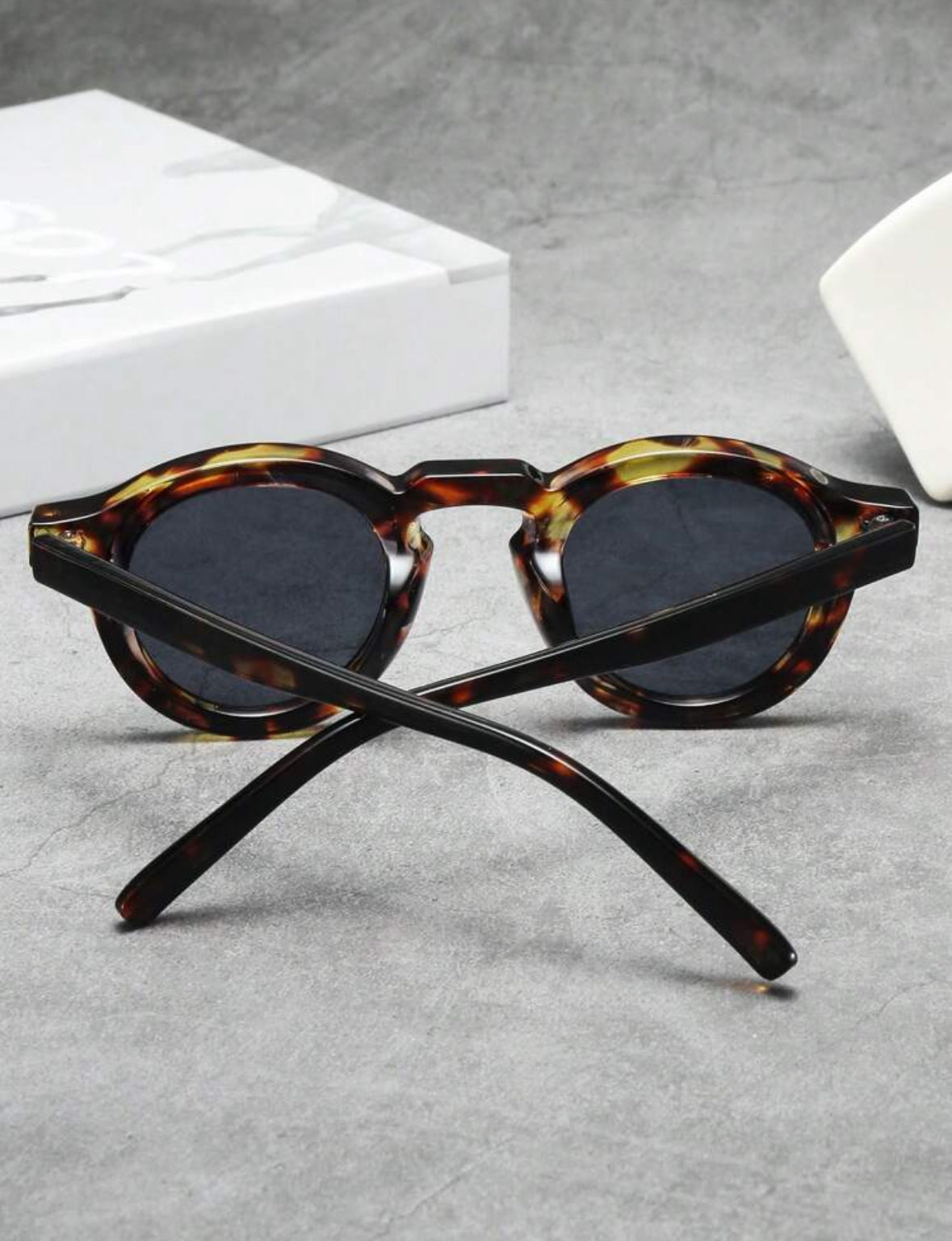 Lentes de sol Fendi